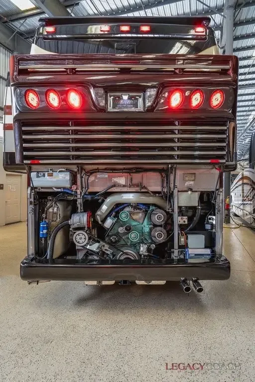 2008 Marathon H3-45 : Triple Slide