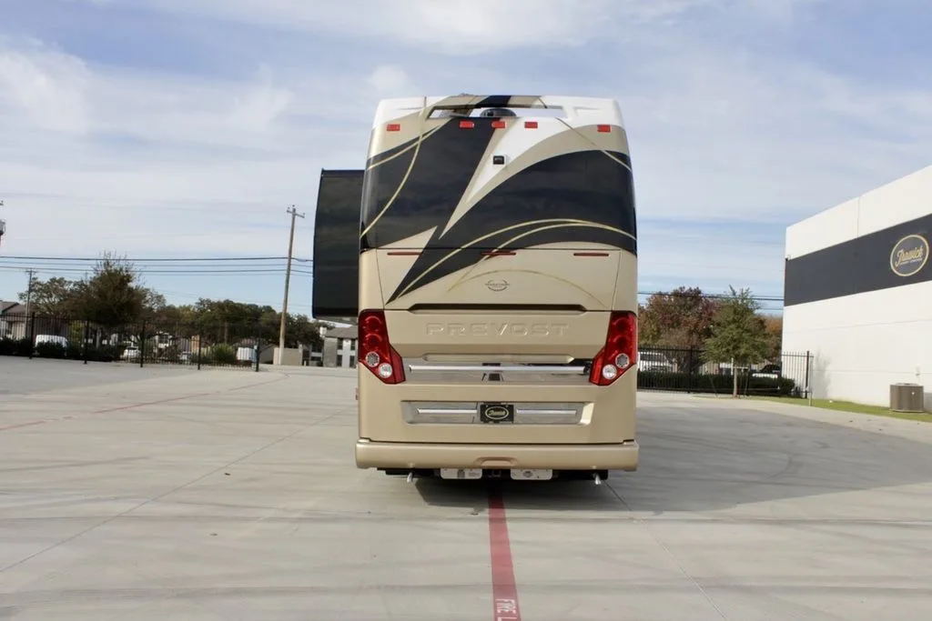 2019 Prevost Marathon H3-45 Quad Slide