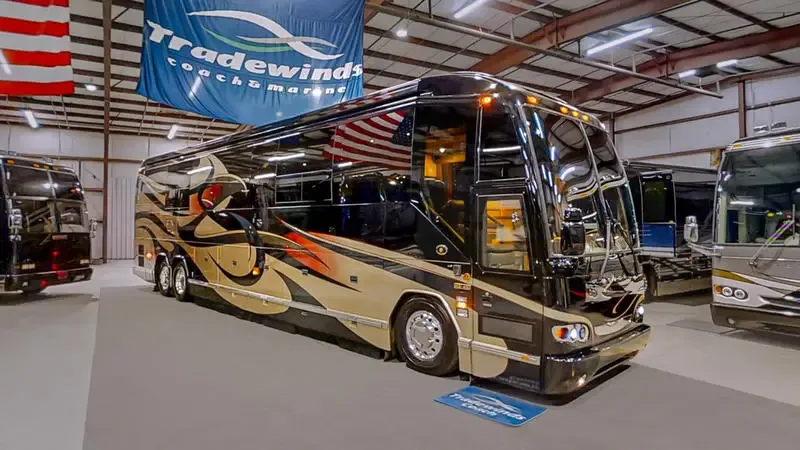 2008 Featherlite H3-45 – Double Slide