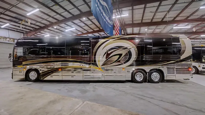 2007 Featherlite XLII – Double Slide