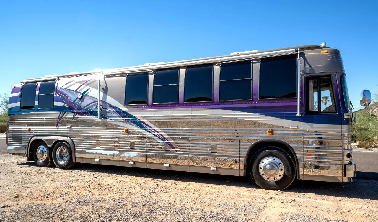 1997 Country Coach XL 40