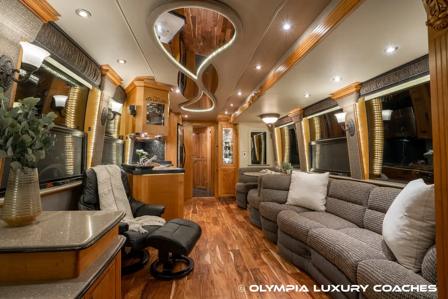 2004 Royale XLII Double Slide