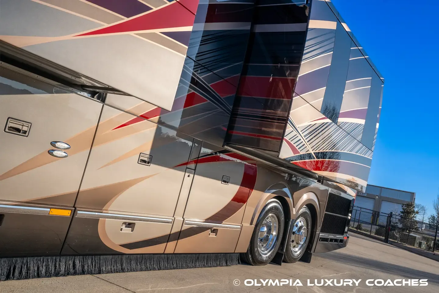 2016 Featherlite H3-45 : Double Slide