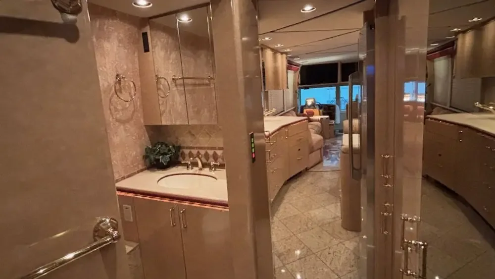 2002 Marathon XLII - Non-Slide