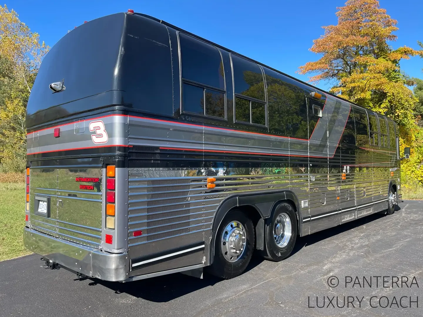 1990 Prevost American Coach XL 40′