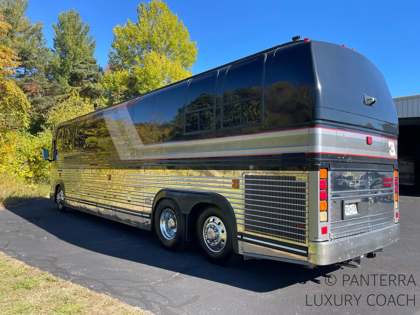 1990 Prevost American Coach XL 40′