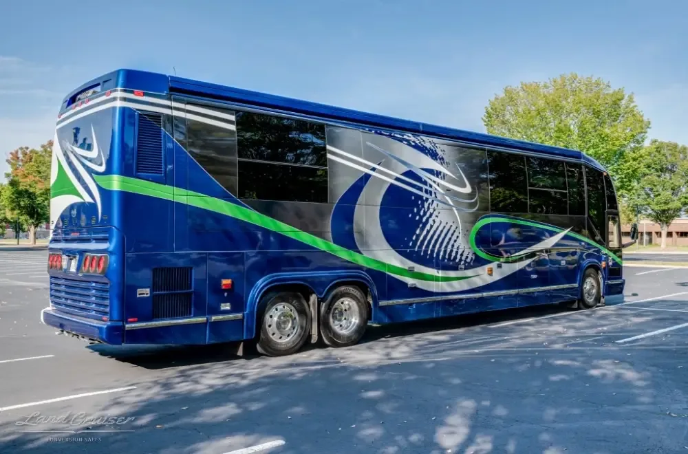 2009 Marathon H3-45 interior - photo 4 of 14