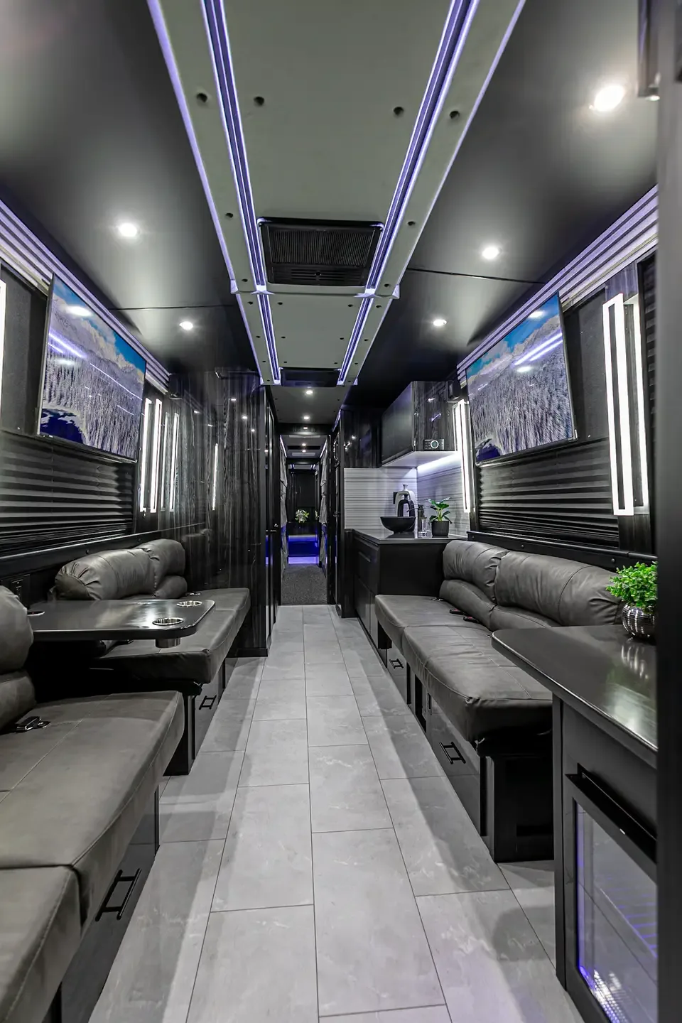 2026 NIX Coach Interiors 12 bunk entertainer with shower