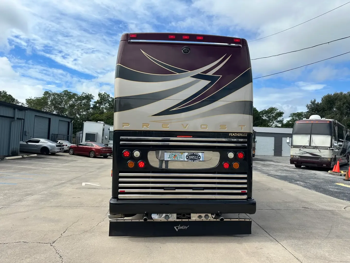 2005 Featherlite H3-45 : Double Slide