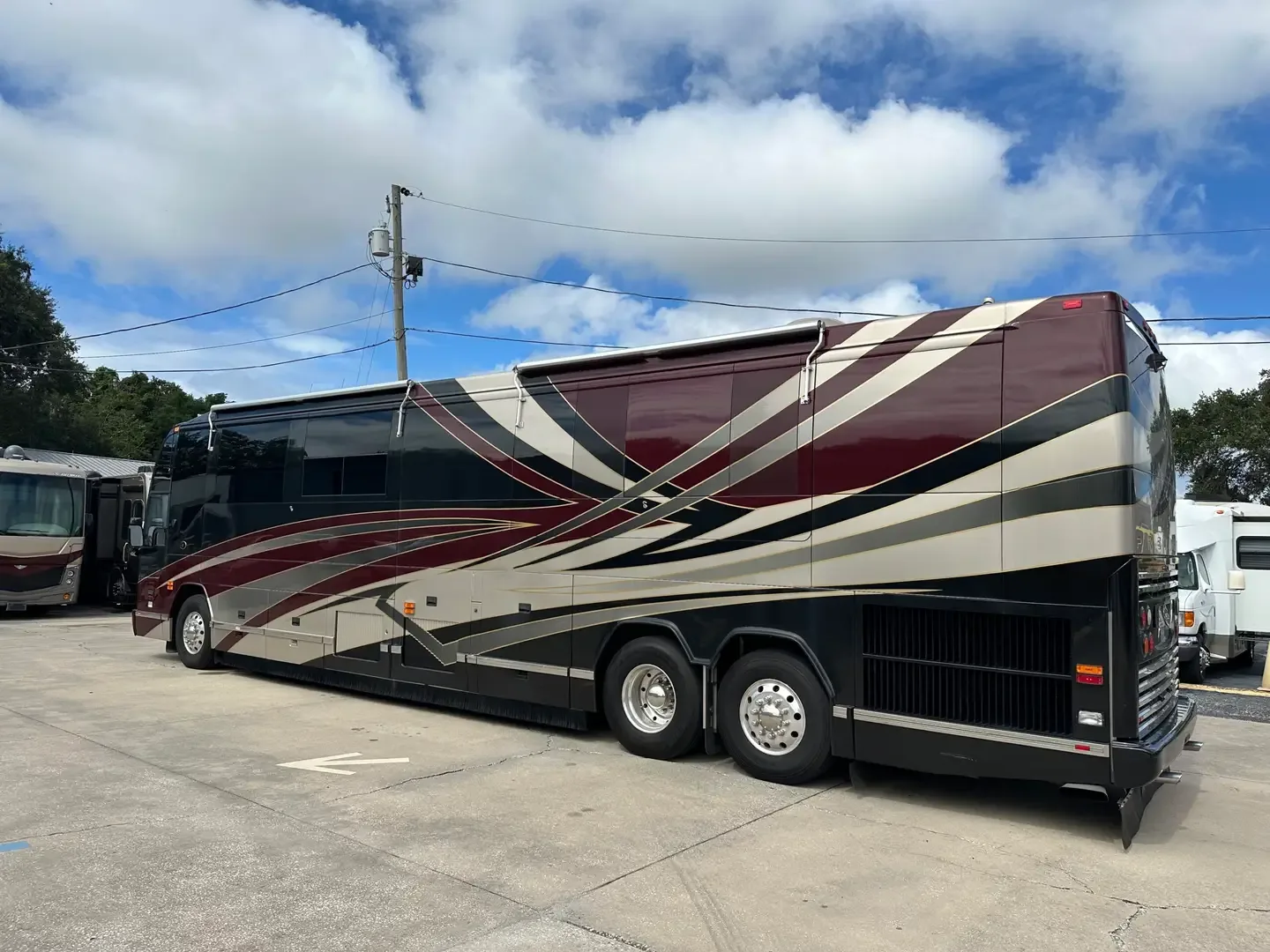 2005 Featherlite H3-45 : Double Slide