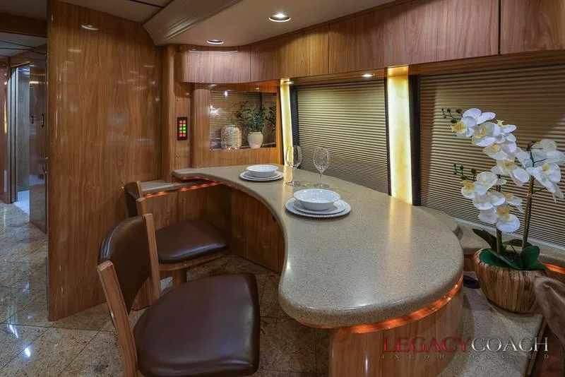 2007 Marathon H3-45 - DS