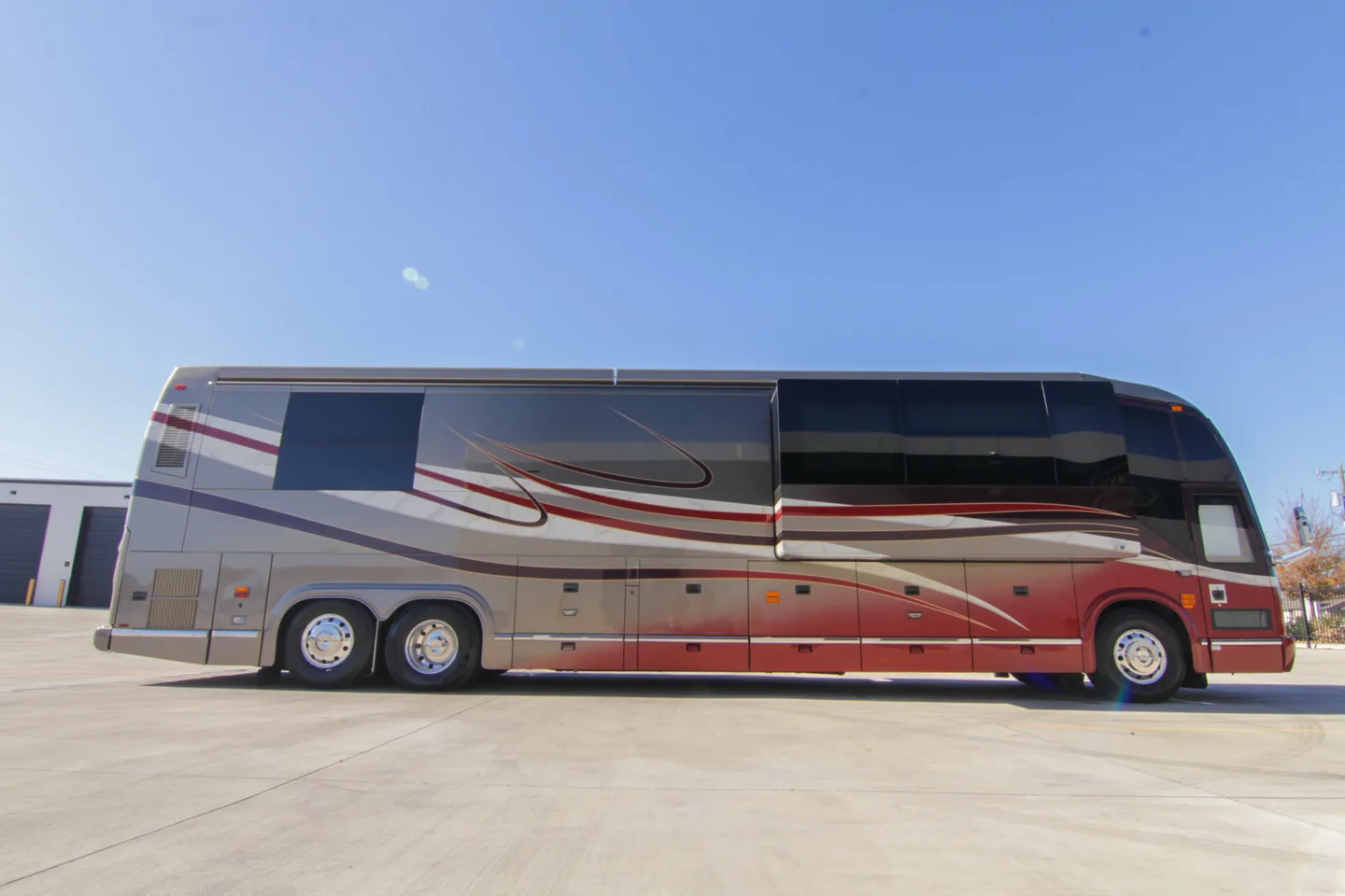 2010 Prevost Marathon H345 T/S