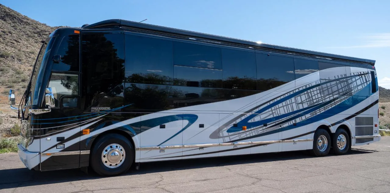 2022 Millenium H3-45 Prevost motorcoach exterior - TRIPLE SLIDE, 36,000 miles