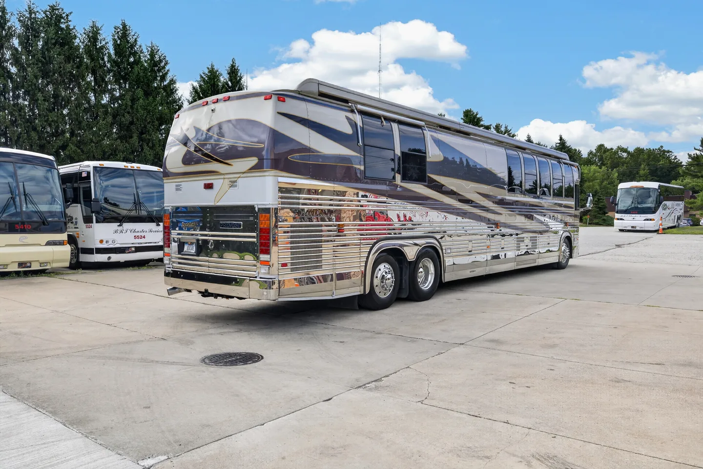 1998 Prevost Le Mirage XL45 Royale Motorhome