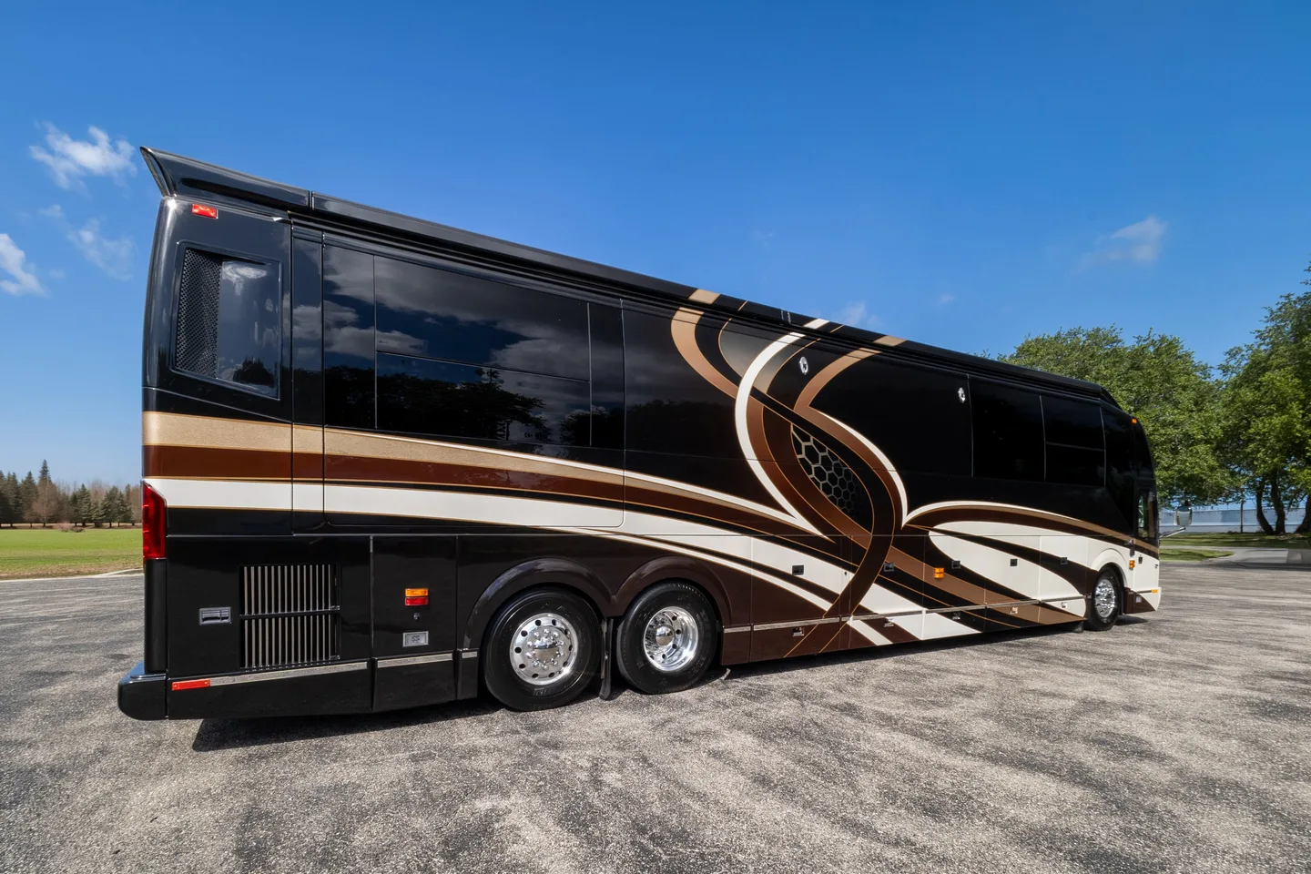 2015 Millennium H3-45 - Triple Slide