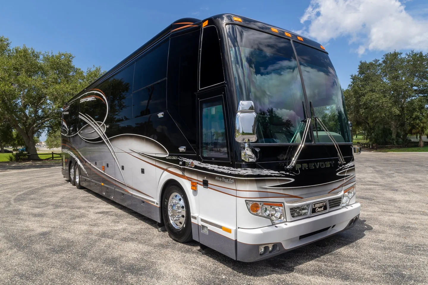 2015 Liberty H3-45: Triple Slide