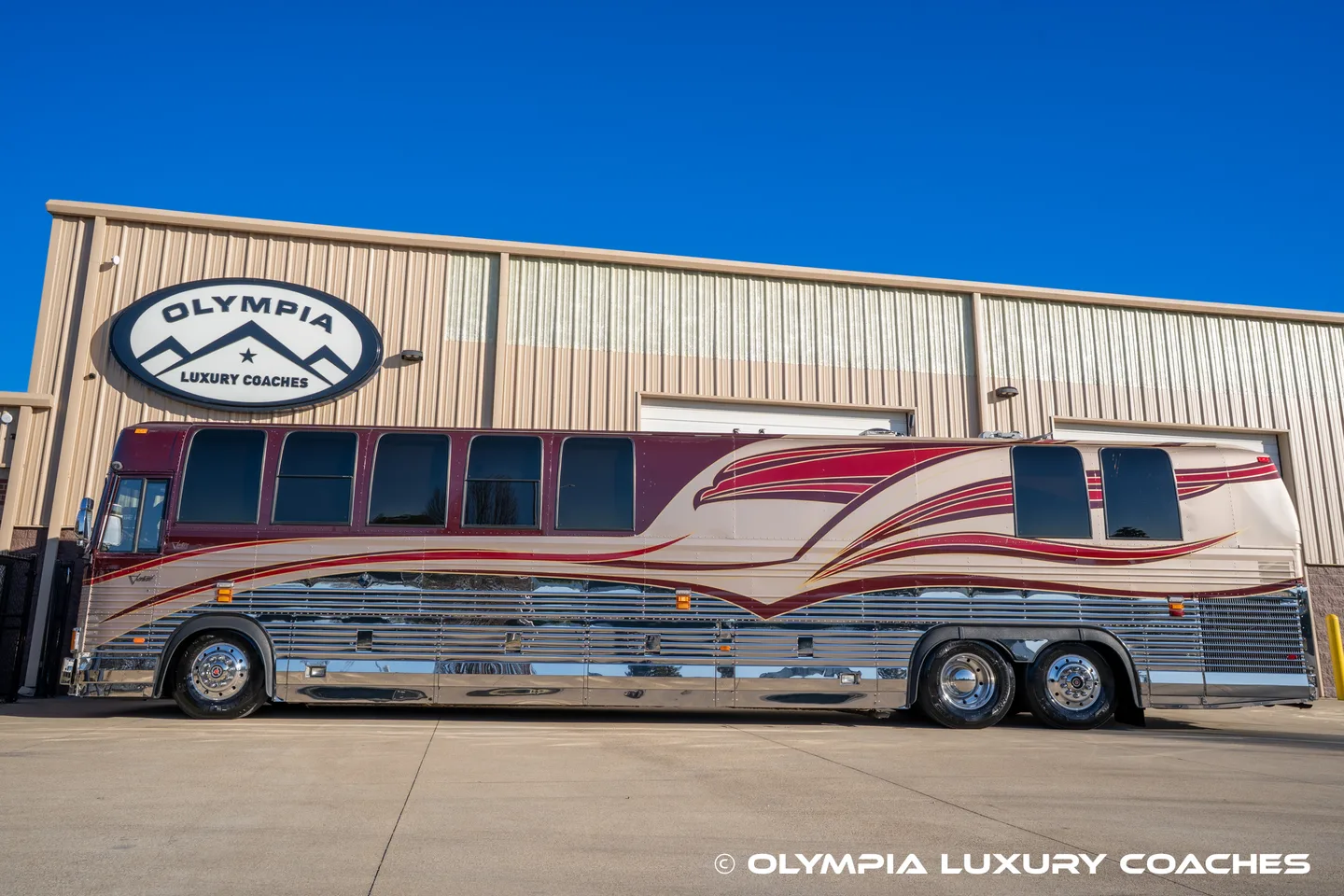 1997 Prevost XLV Featherlite