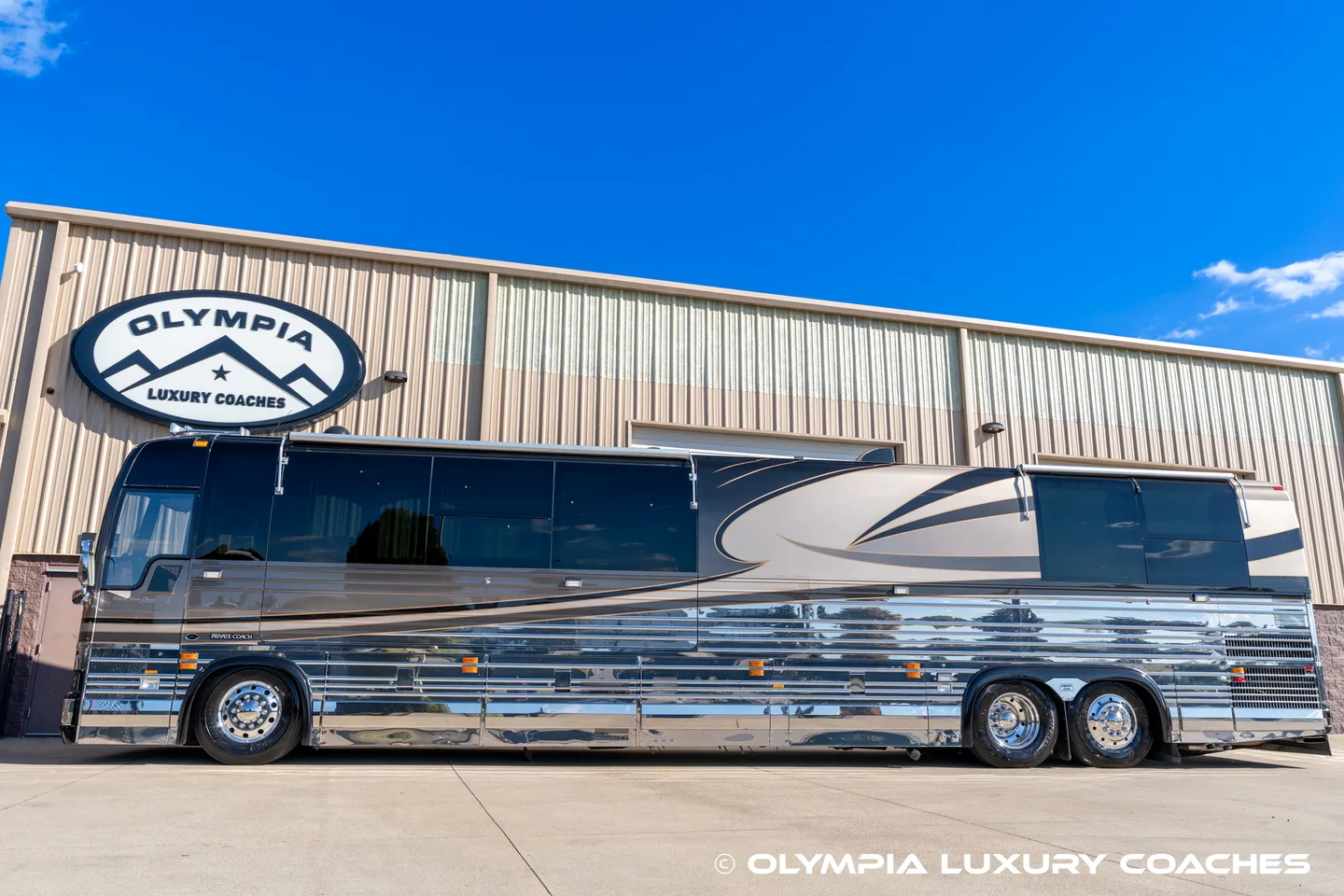 2002 Liberty Coach XLII - Single Slide