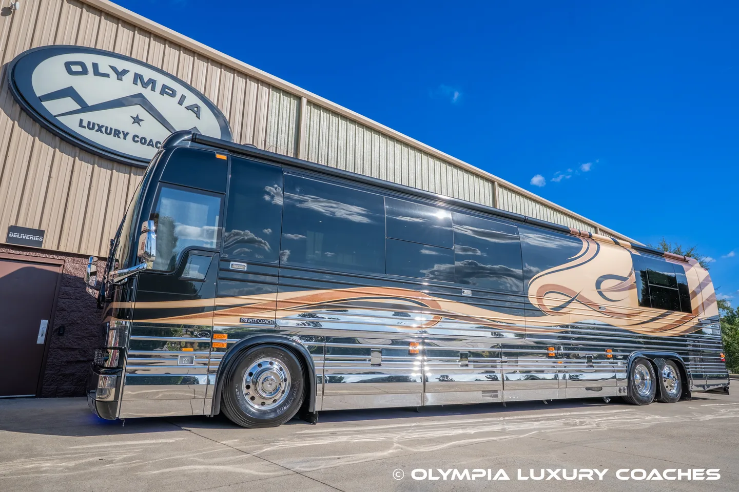 2005 Prevost XLII Liberty Coach Elegant Lady 575
