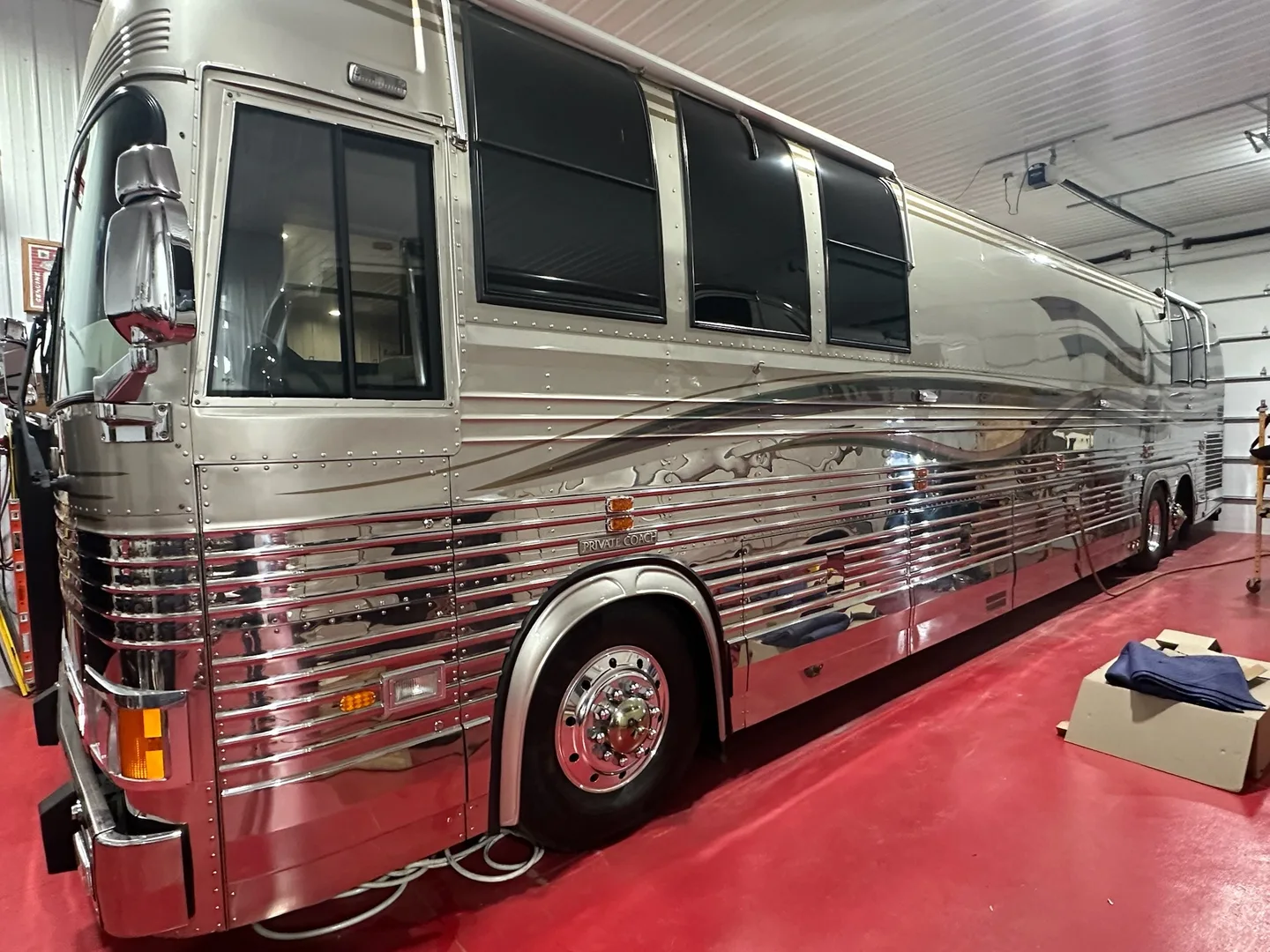 1997 Liberty Prevost 45' XL