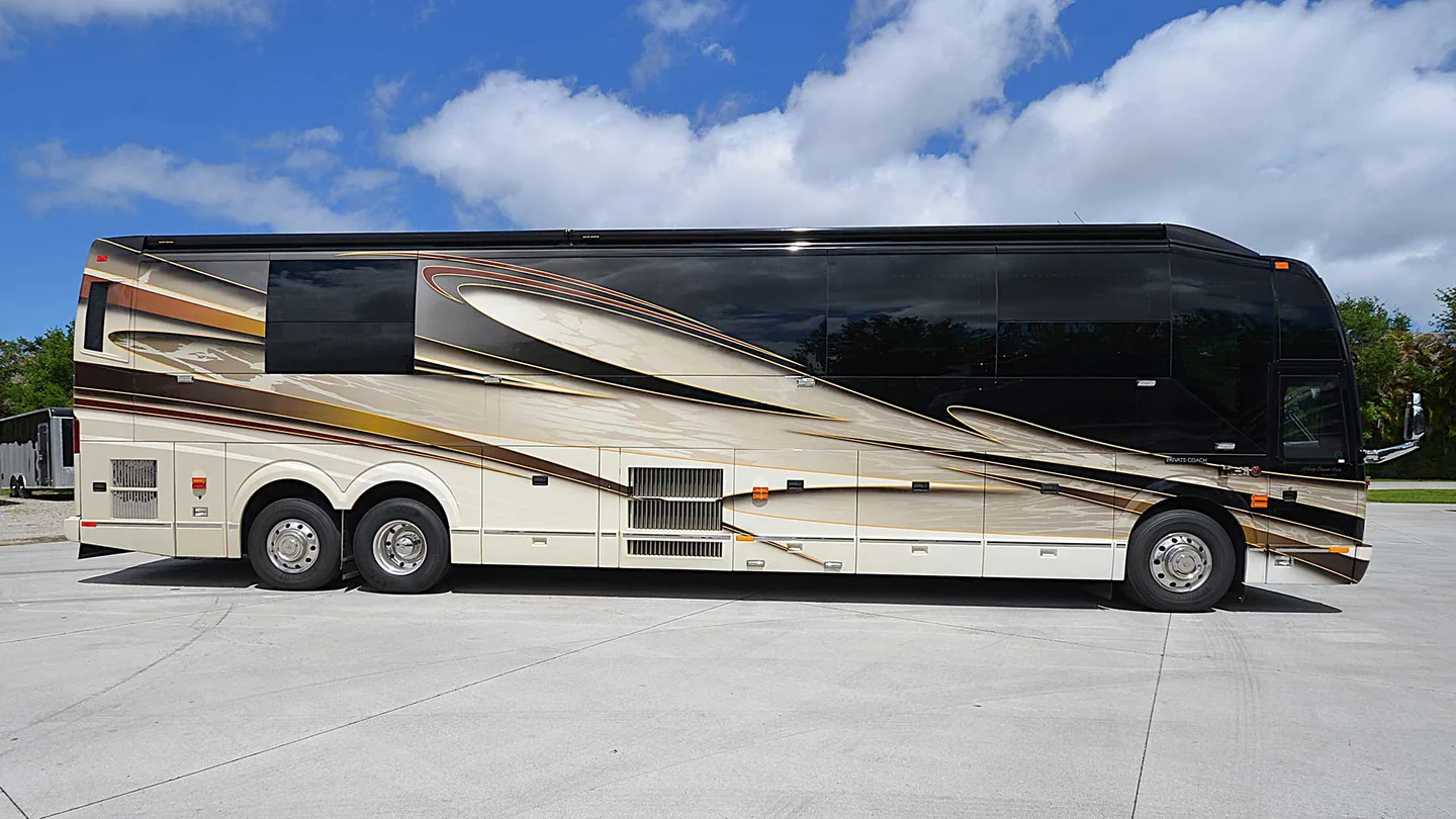 2016 Liberty H3-45:  Double Slide