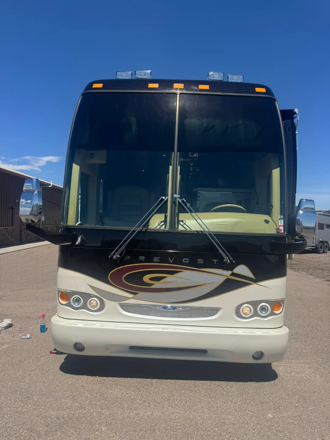 2004 Featherlite H3 : DOUBLE SLIDE