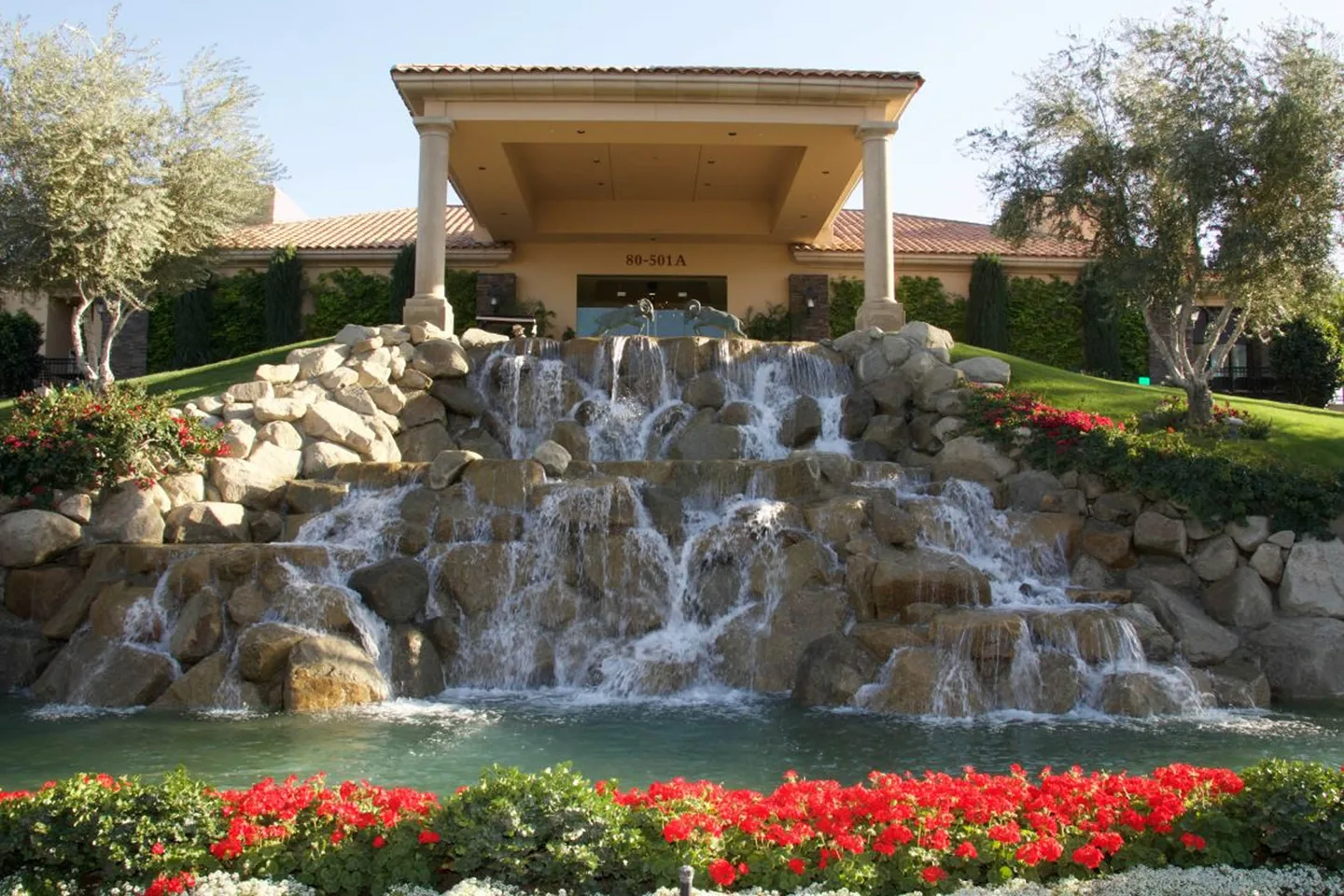 Motorcoach Country Club - photo 6 of 8