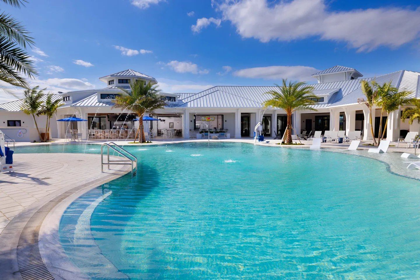 Olde Florida Motorcoach & RV Resort - photo 5 of 8