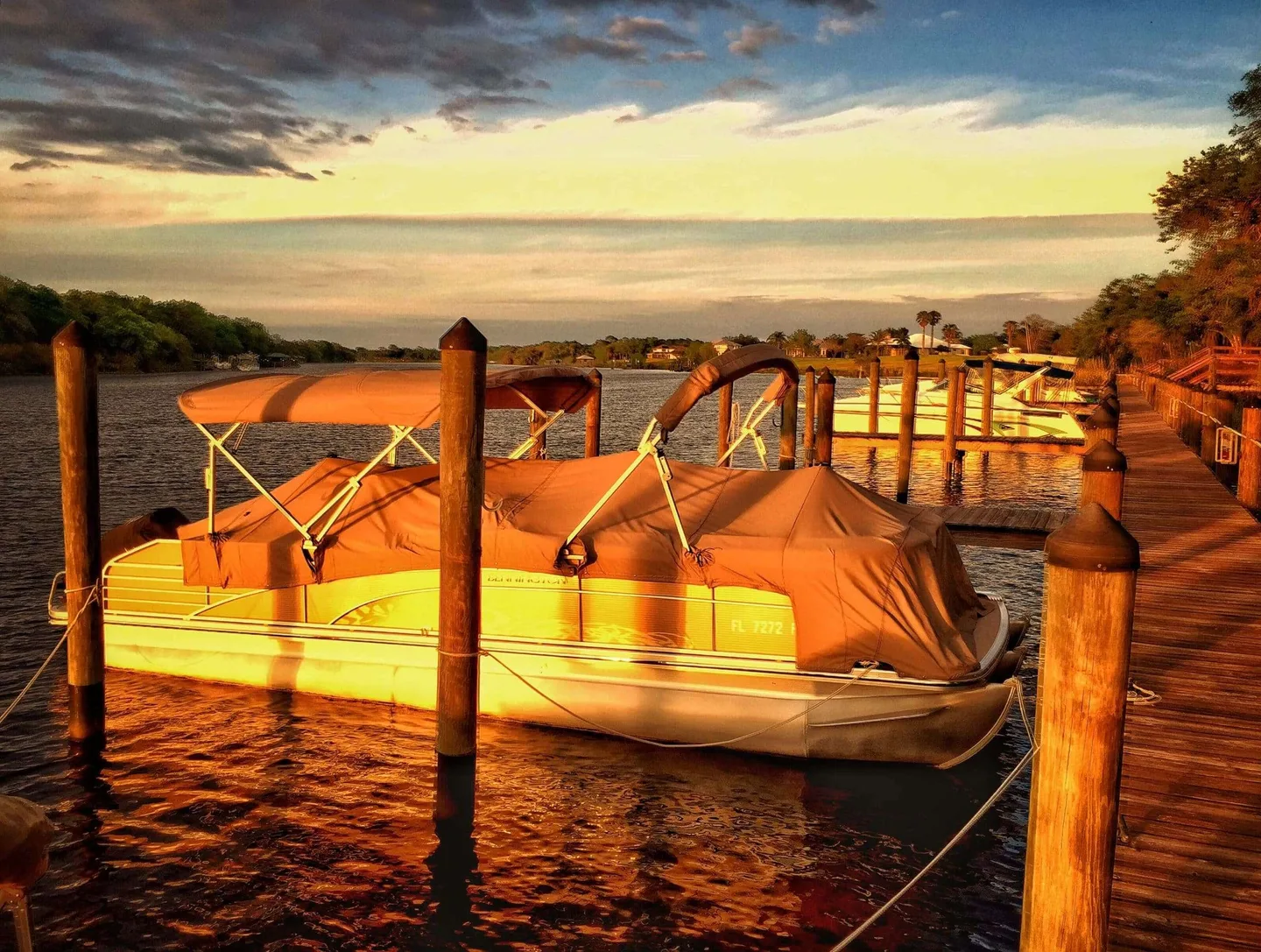 RiverBend Motorcoach Resort - photo 5 of 12