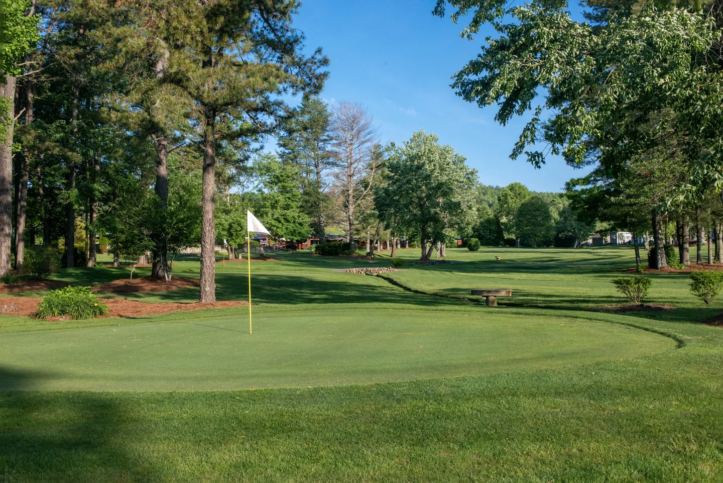 Deer Creek Motorcoach Resort - photo 4 of 14