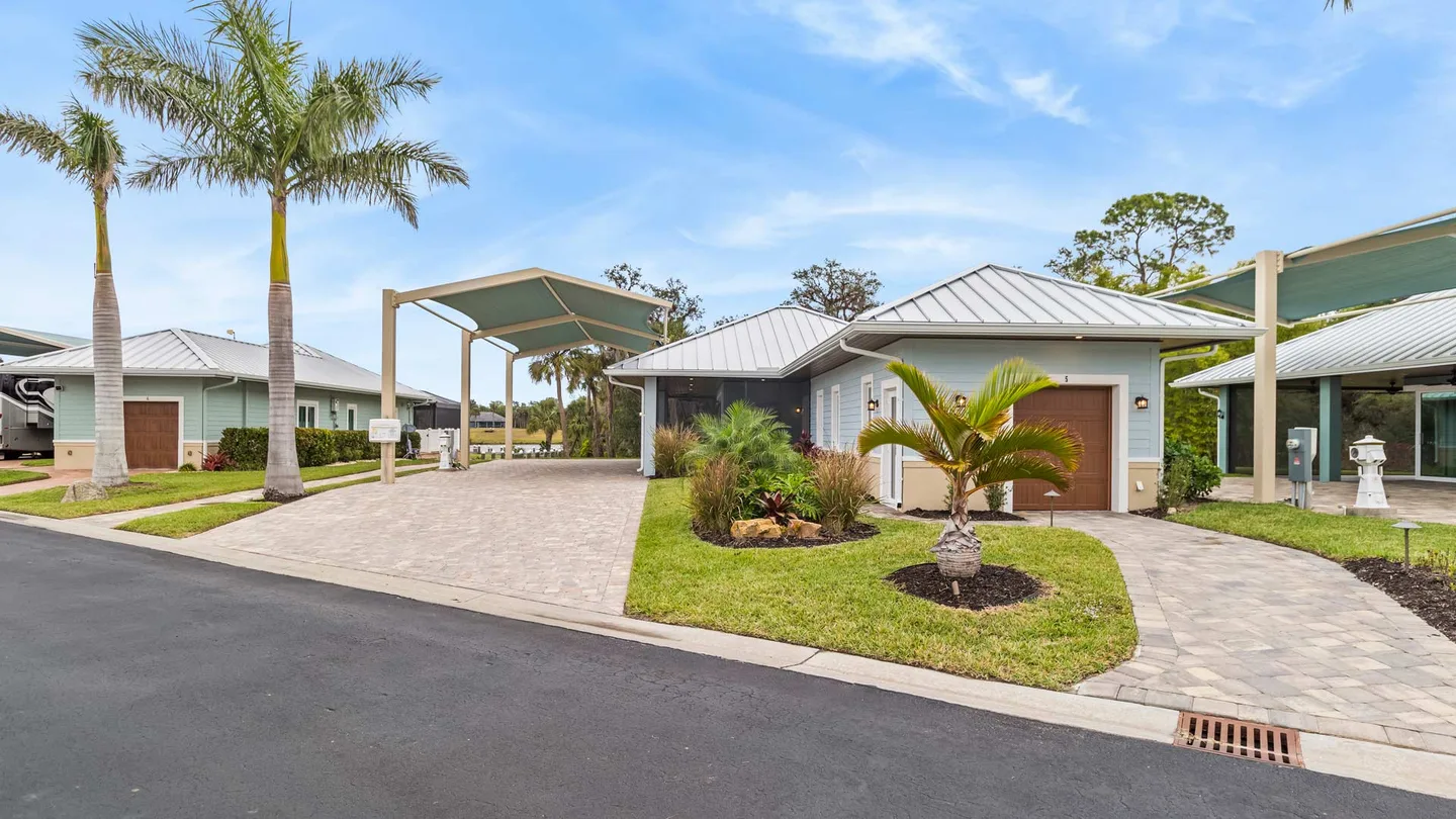 River Landings - photo 6 of 10