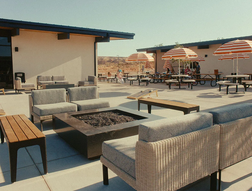 Roam America at Horseshoe Bend - photo 2 of 10