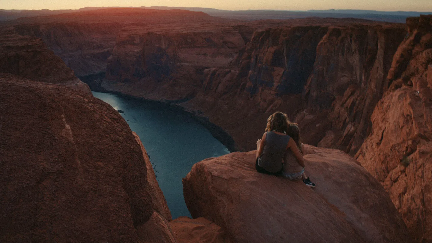 Roam America at Horseshoe Bend - photo 5 of 10