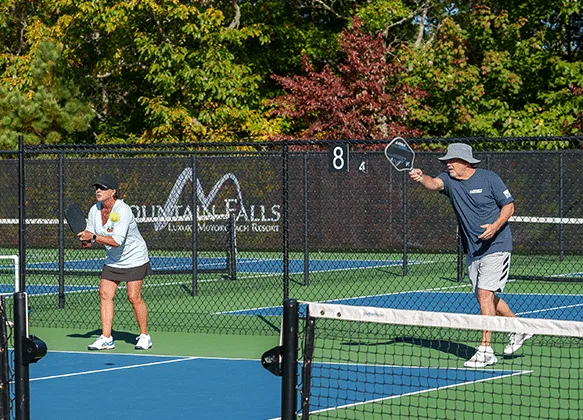 Mountain Falls Luxury Motorcoach Resort - photo 6 of 10