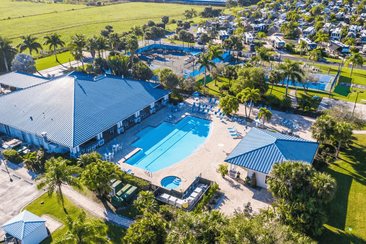 Silver Palms RV Resort luxury RV resort in Okeechobee, Florida