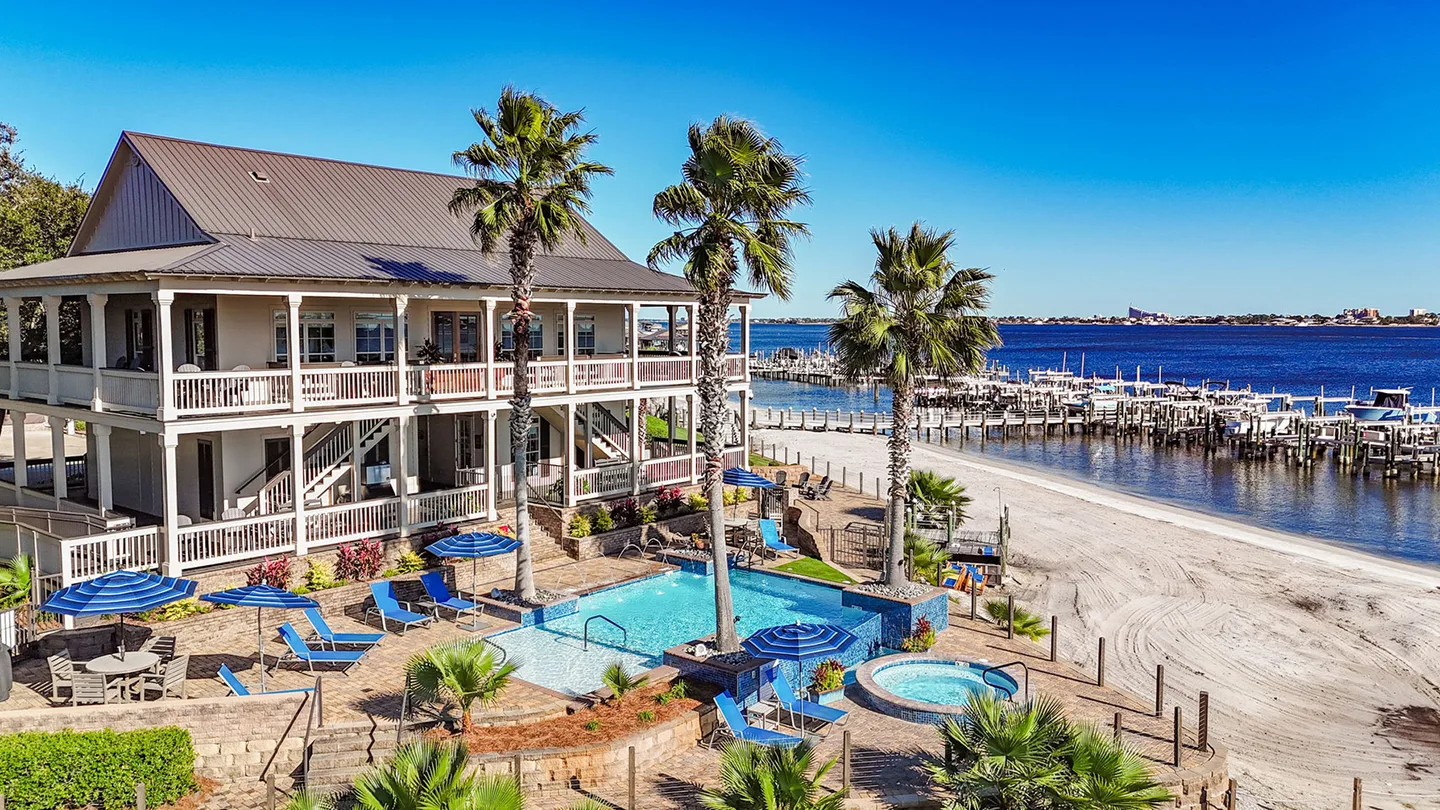 Heritage Motorcoach Resort - photo 3 of 14