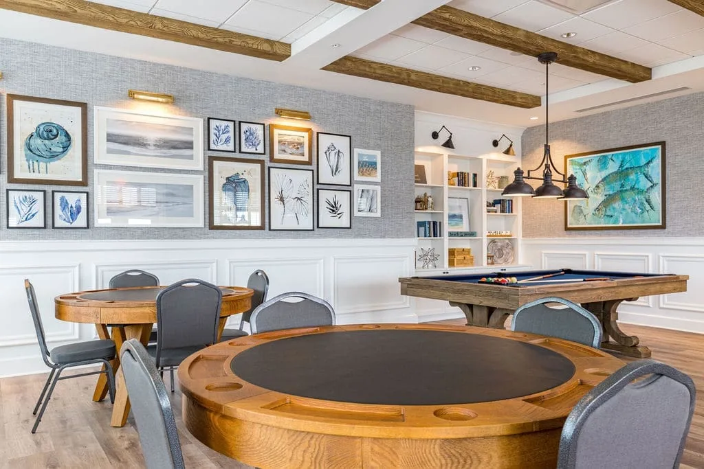 The Tides - photo 4 of 14