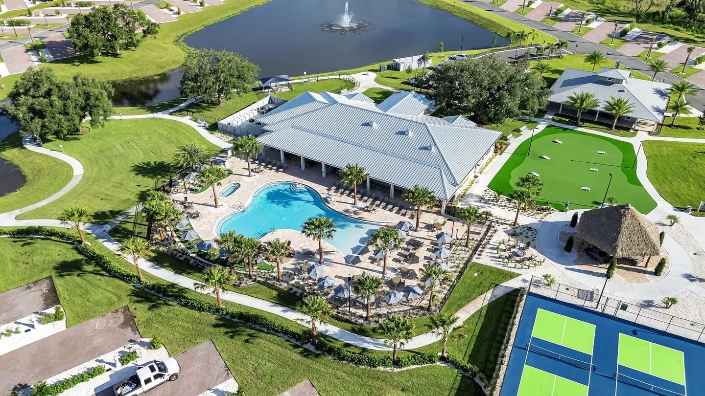 Southern Sands luxury RV resort in Aracdia, FL
