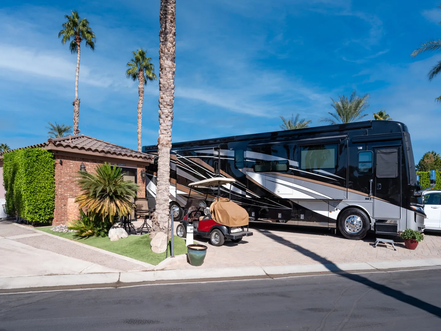 Outdoor Resort Indio - photo 6 of 8