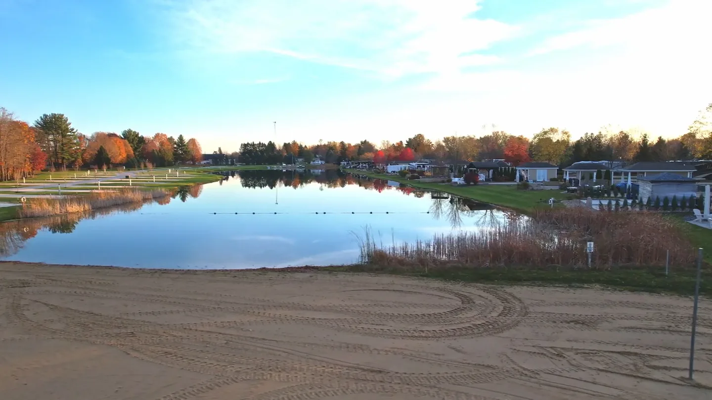 Sunnybrook RV Resort - photo 8 of 9