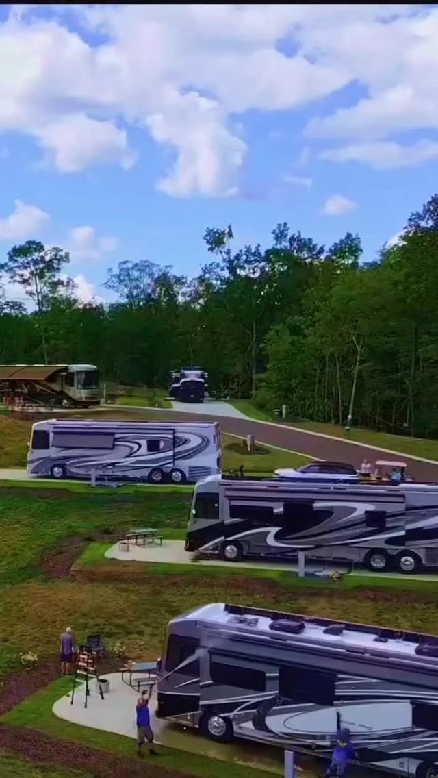 Talking Rock Motorcoach Resort - photo 2 of 9
