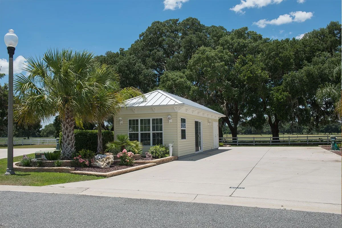 Florida Grande Motorcoach Resort - photo 3 of 8